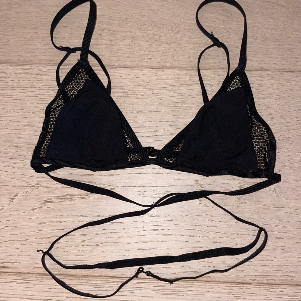 strappy VS bralette
